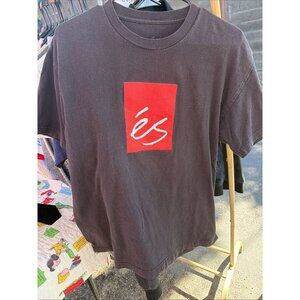 es skateboarding shirt